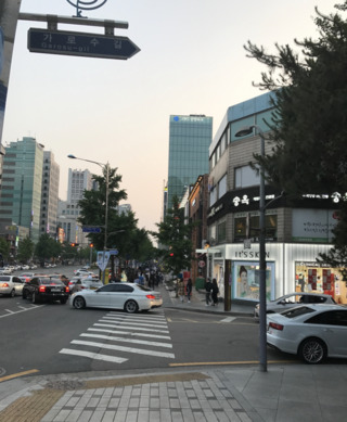 ȥ������ʲô��ױƷ ����ʲô��ױƷֵ����